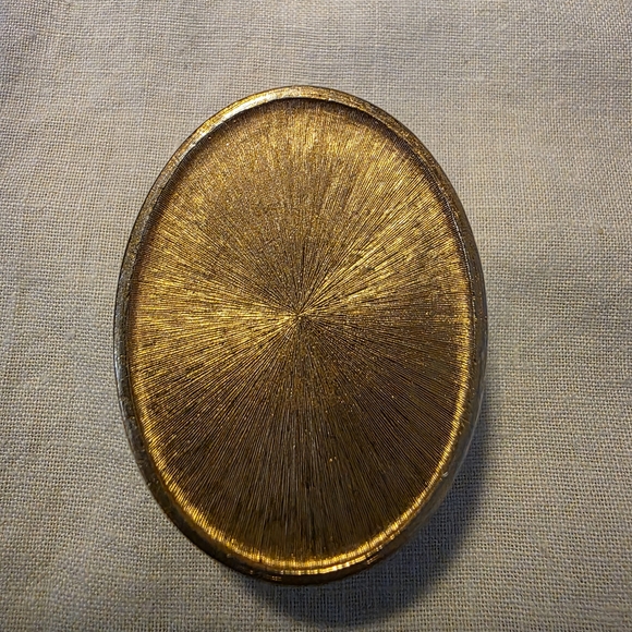 Beautiful Vintage Estee Lauder Blue Cameo Solid Perfume Compact. - Picture 5 of 8